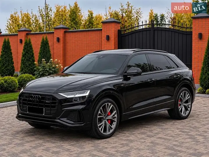 Audi Q8 2021 photo 3