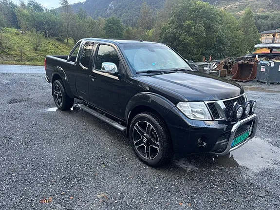 Nissan Navara 2012 photo 3