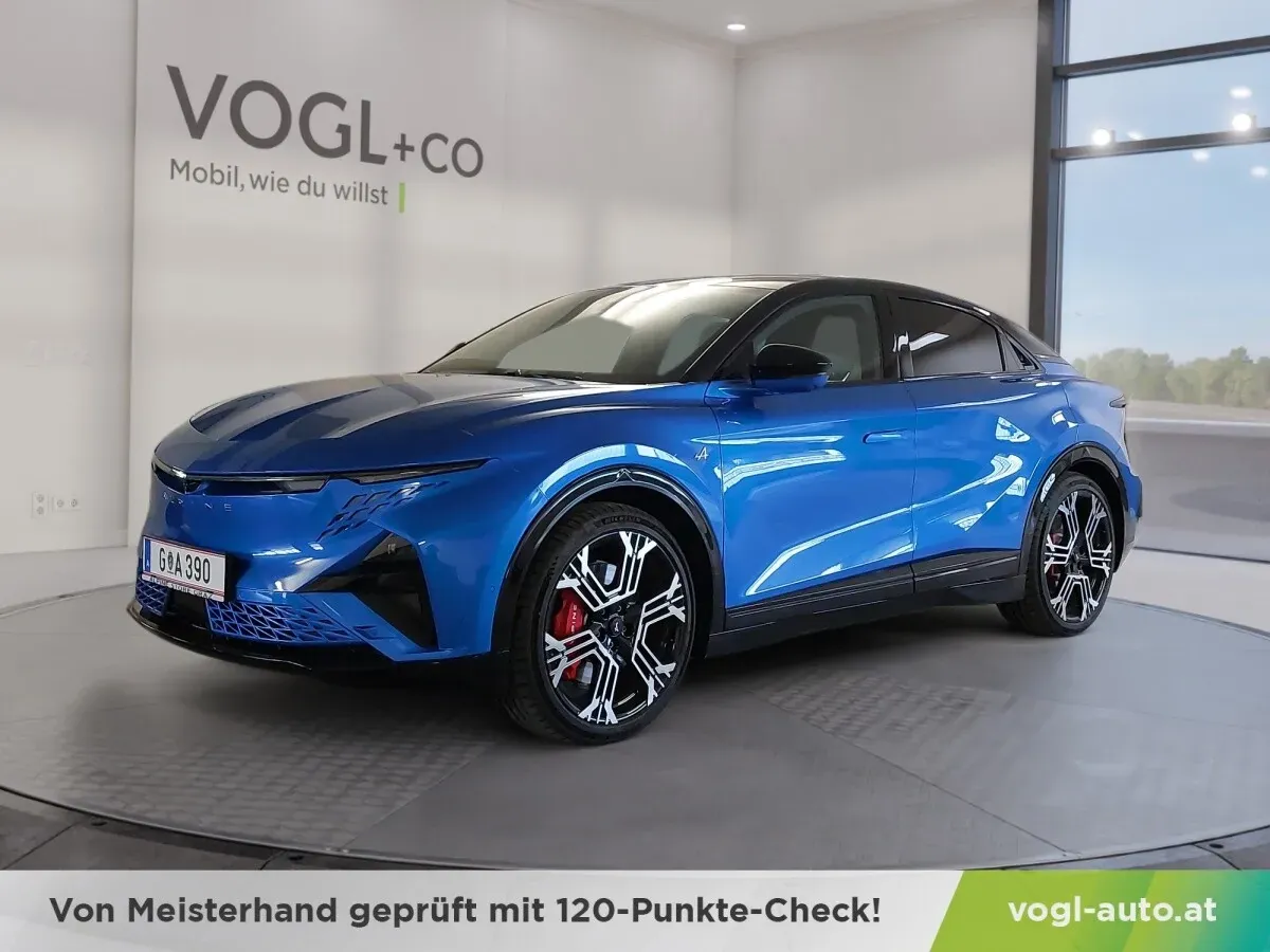 Alpine A 390
