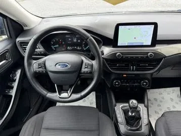 Ford Focus 2019 photo 2