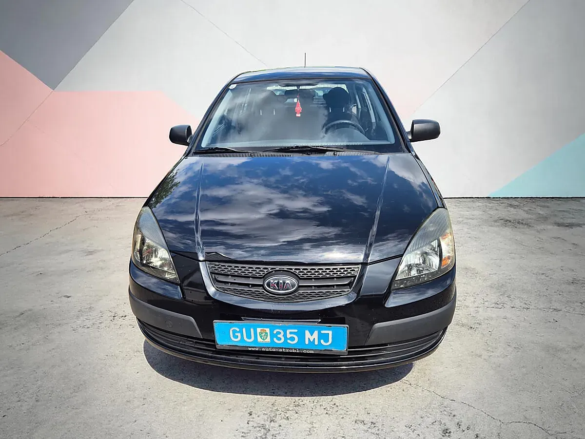 Kia Rio 2010 photo 2