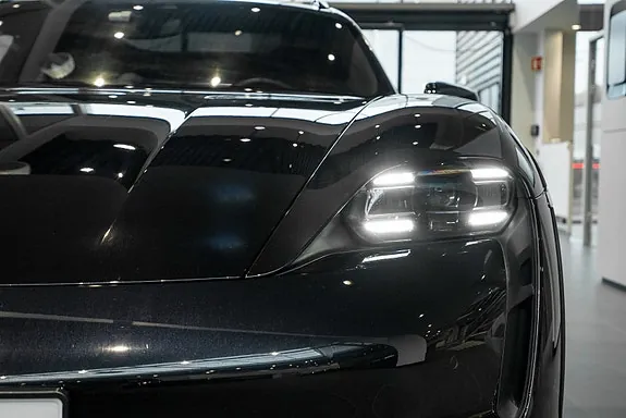 Porsche Taycan Cross Turismo 2023 photo 3