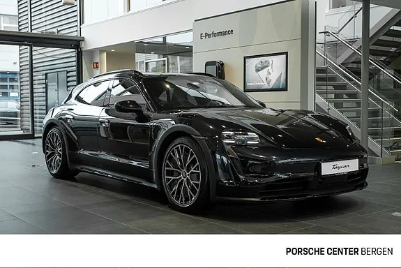 Porsche Taycan Cross Turismo