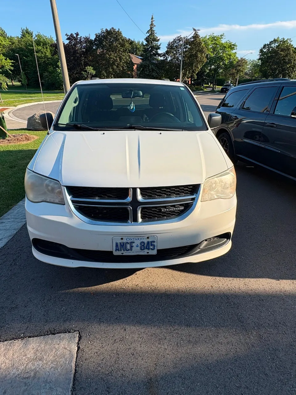 Dodge Grand Caravan 2011 photo 3