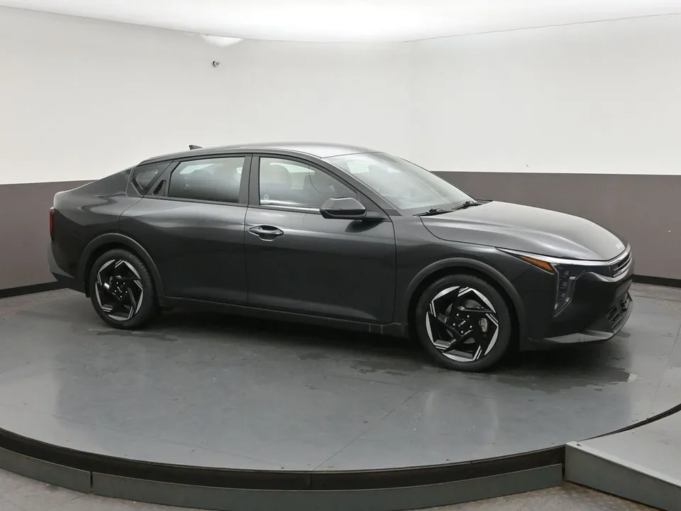 Kia K4