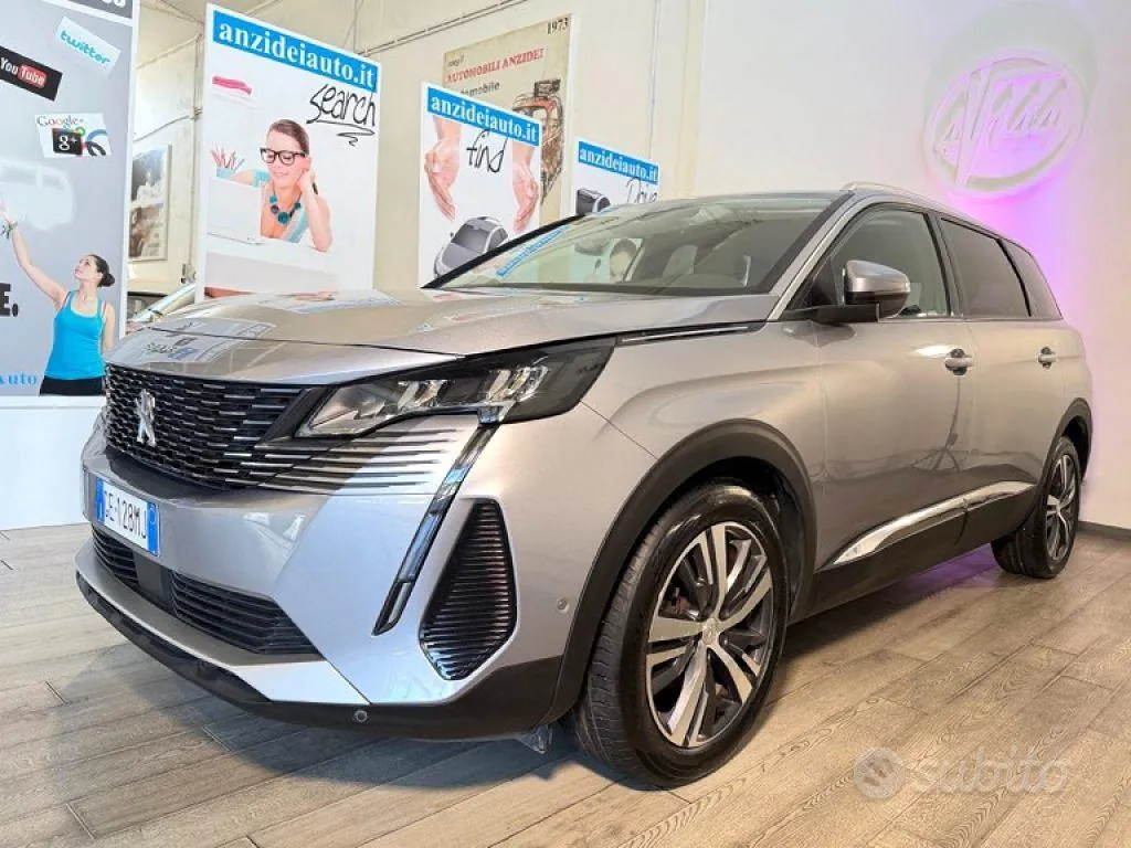 Peugeot 5008 2021 photo 3