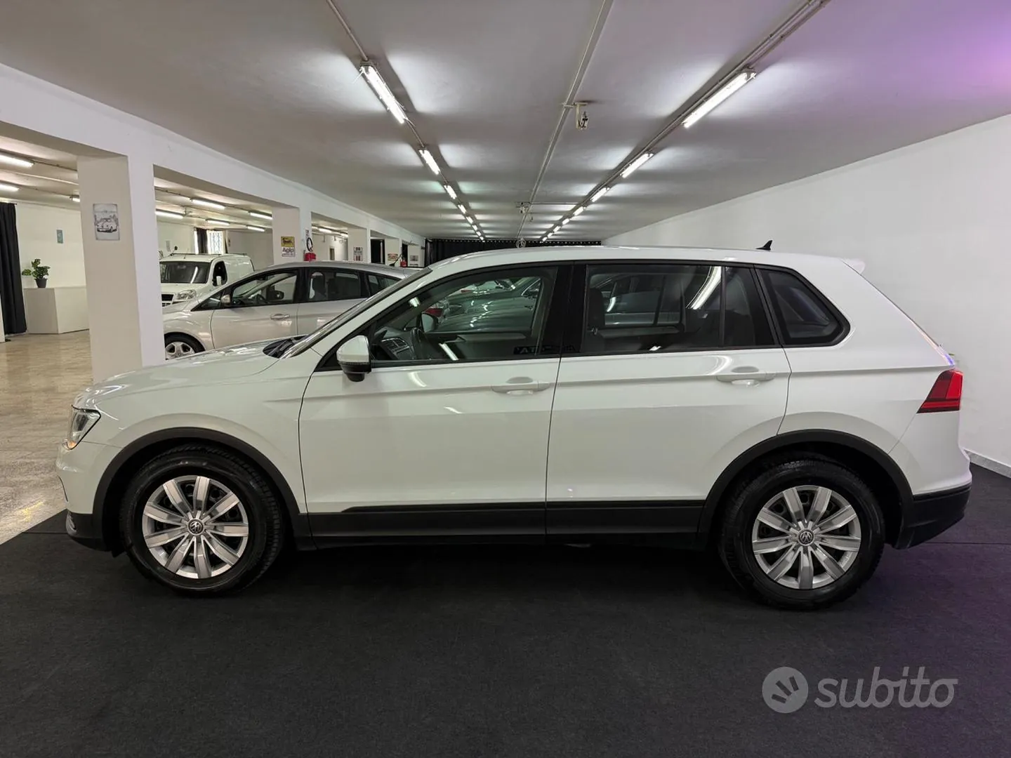 Volkswagen Tiguan 2019 photo 2