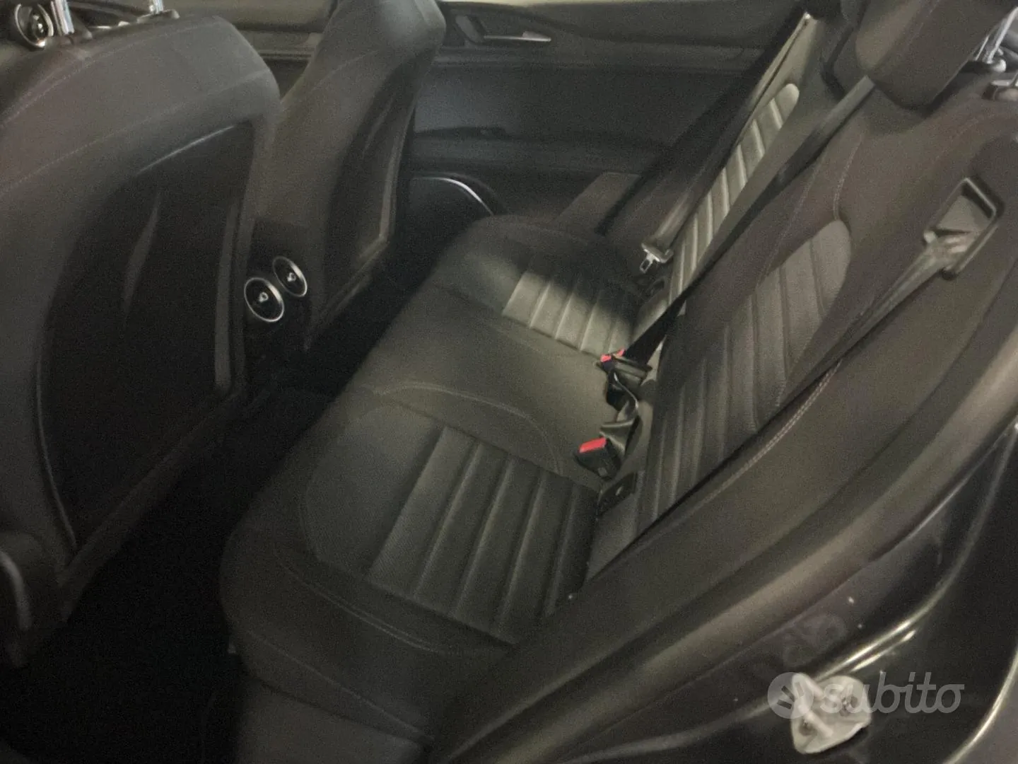 Alfa Romeo Stelvio 2022 photo 4