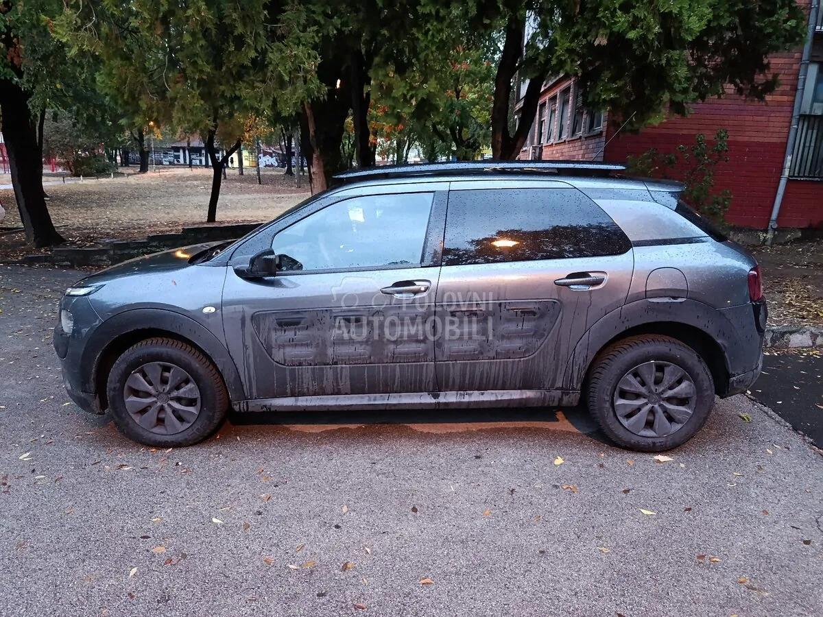 Citroen C4 Cactus 2016 photo 2