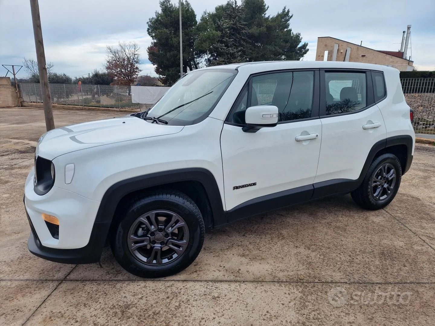 Jeep Renegade 2021 photo 2