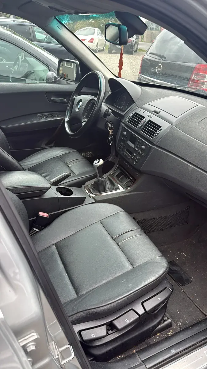BMW X3 2006 photo 2