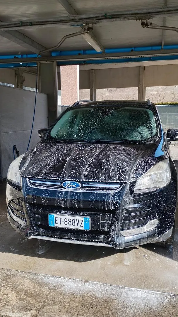 Ford Kuga 2014 photo 2