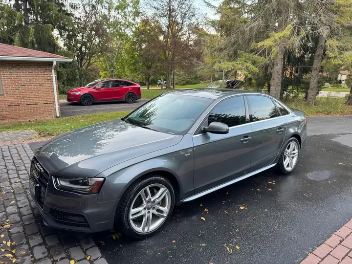 Audi A4 2015 photo 3