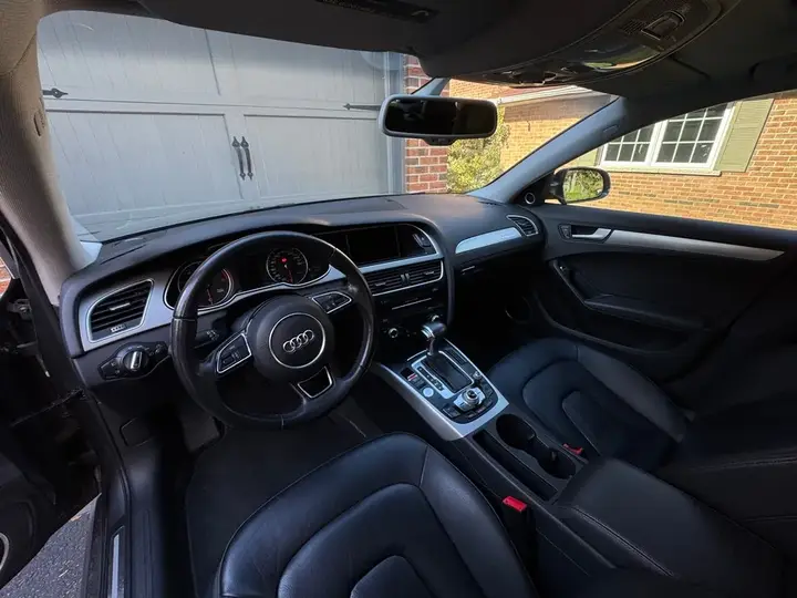 Audi A4 2015 photo 5