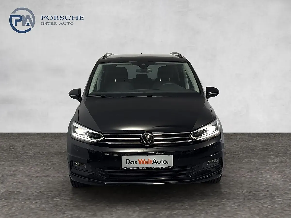 Volkswagen Touran 2026 photo 2