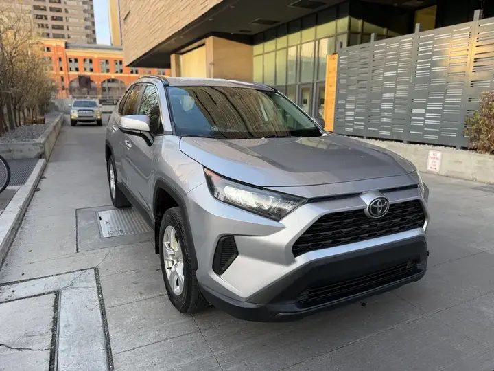 Toyota Rav4 2019 photo 3