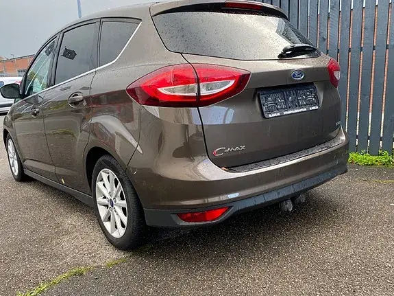 Ford C-Max 2016 photo 2