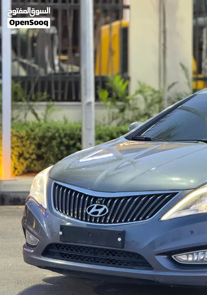 Hyundai Azera 2012 photo 4