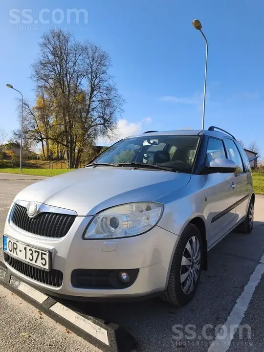 Skoda Roomster 2007 photo 2
