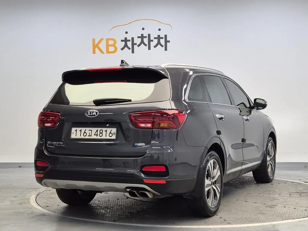 Kia Sorento 2018 photo 3