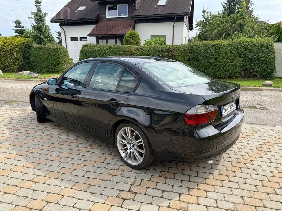 BMW 320 2006 photo 4