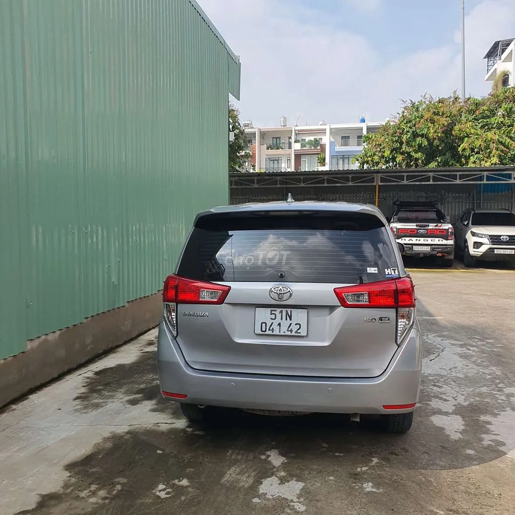 Toyota Innova 2018 photo 4