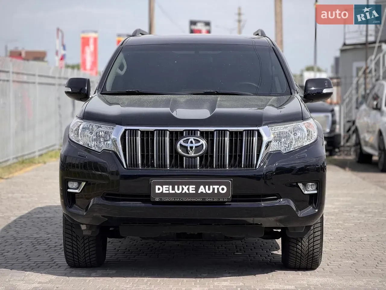 Toyota Land Cruiser Prado 2023 photo 3