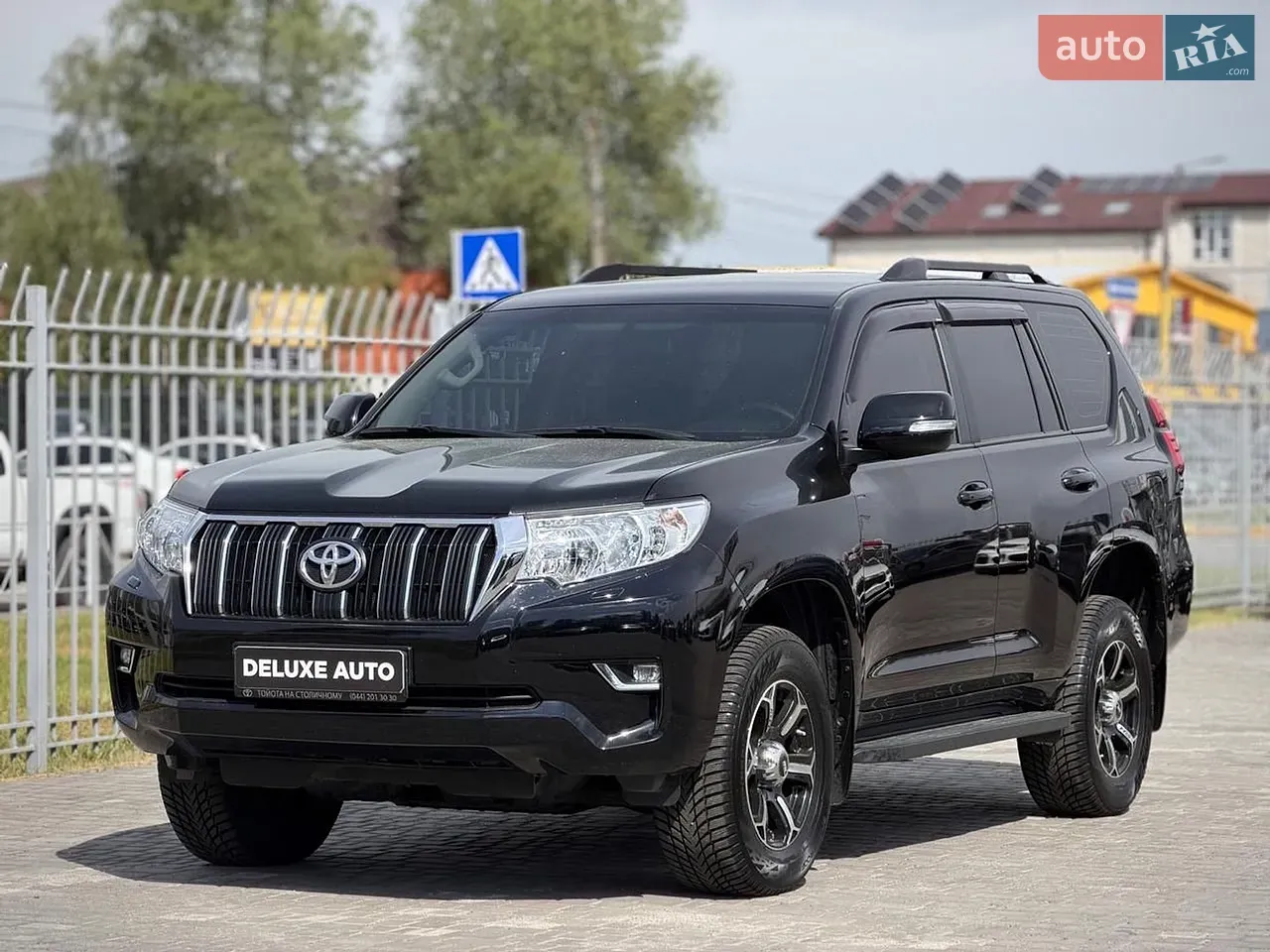Toyota Land Cruiser Prado 2023 photo 2