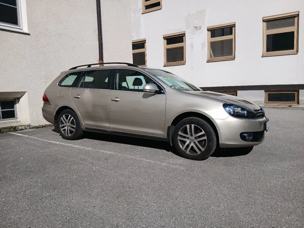 Volkswagen Golf 2013 photo 2