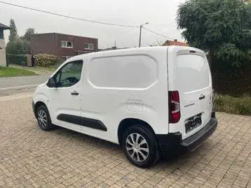 Peugeot Partner 2024 photo 3