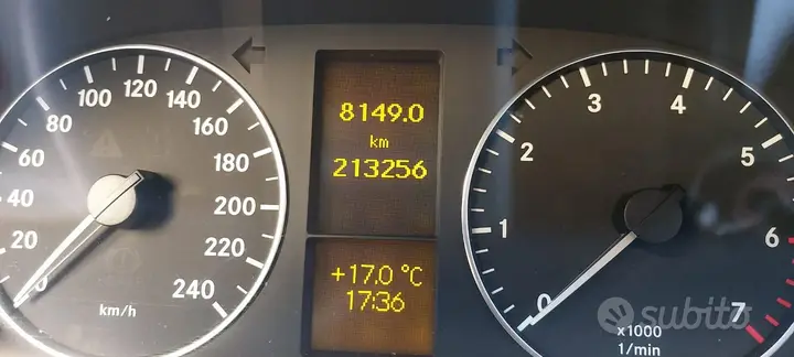 Mercedes-Benz A160 2010 photo 4