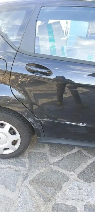 Mercedes-Benz A160 2010 photo 2