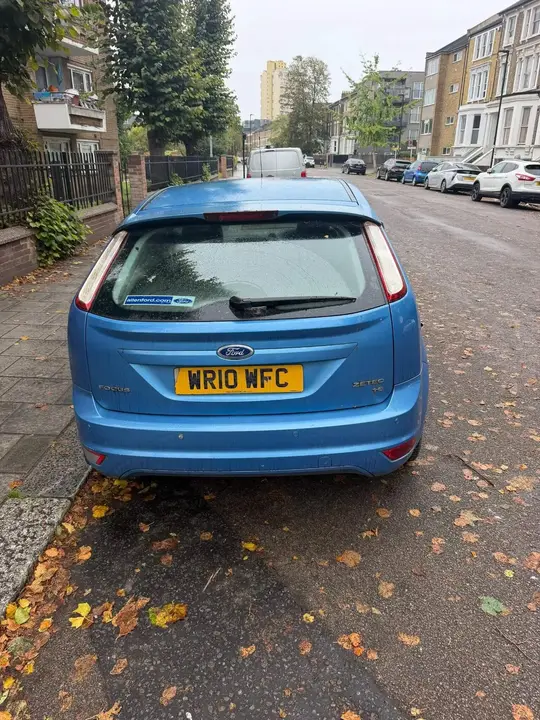 Ford Focus 2010 photo 5