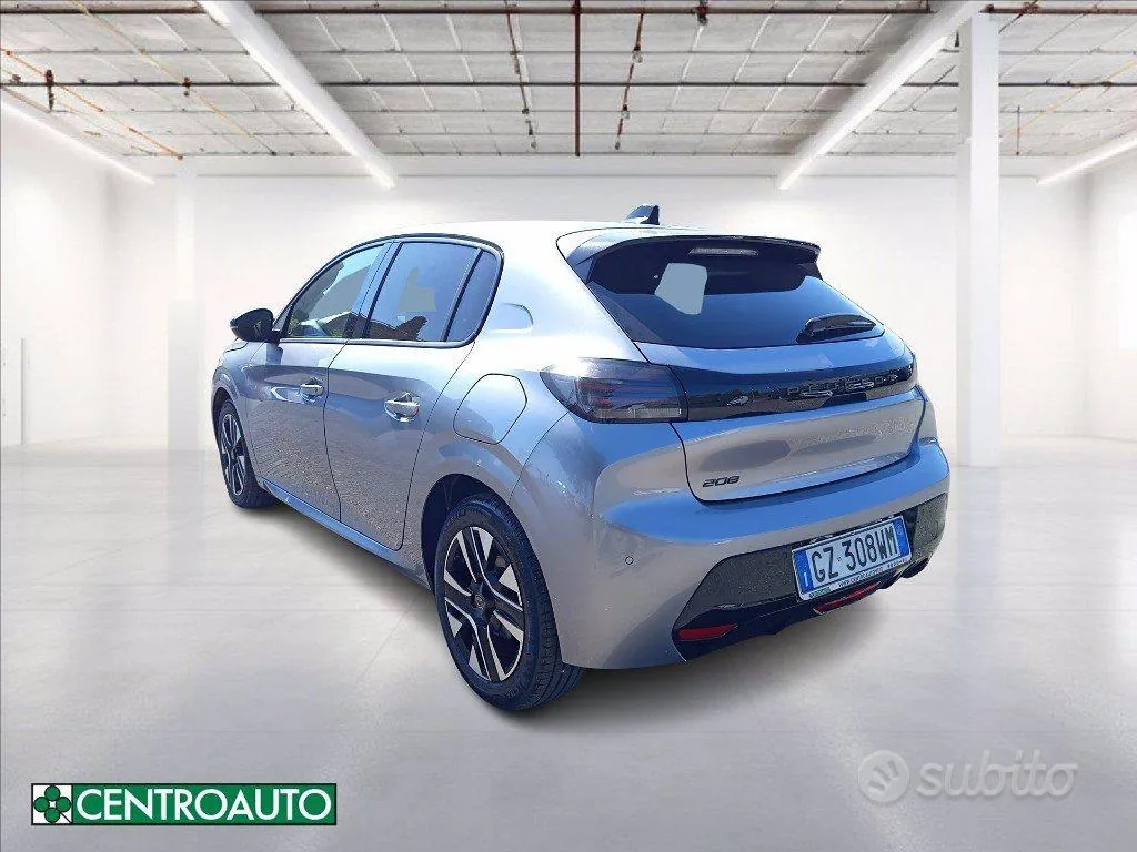 Peugeot 208 2025 photo 5