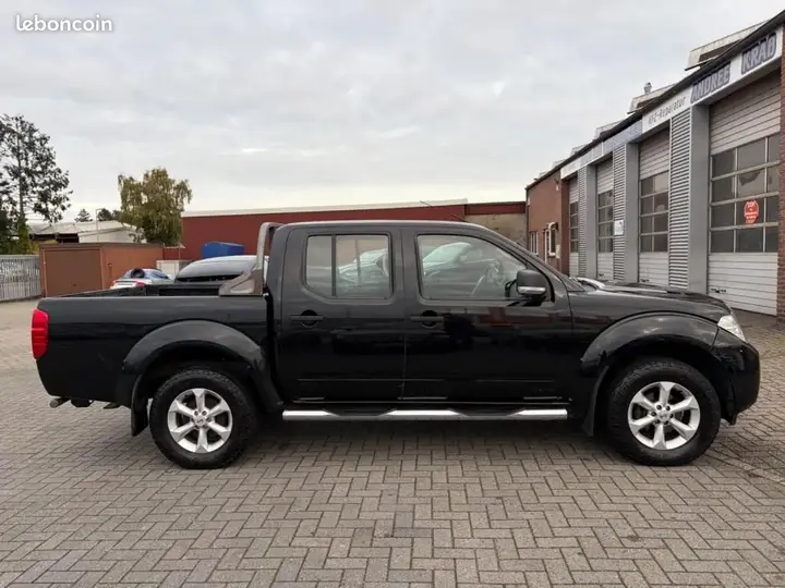 Nissan Navara 2014 photo 4