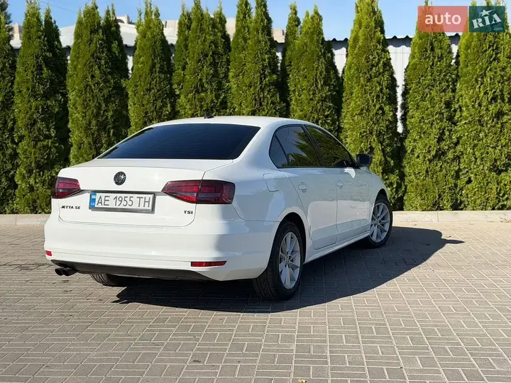 Volkswagen Jetta 2014 photo 5