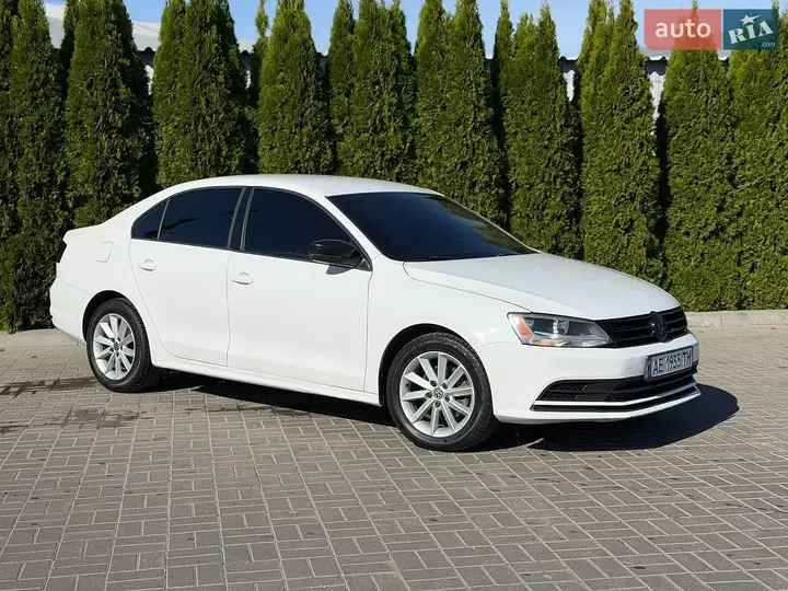 Volkswagen Jetta 2014 photo 4
