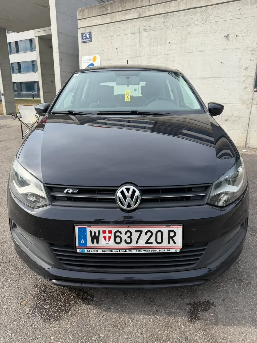 Volkswagen Polo 2012 photo 2