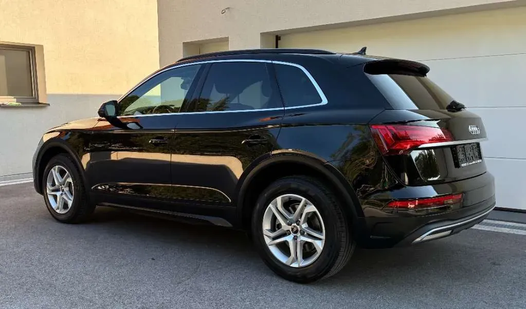 Audi Q5 2022 photo 3
