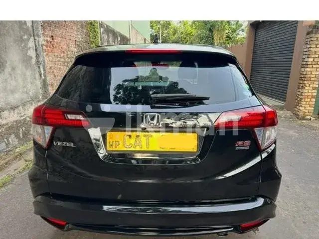 Honda Vezel 2017 photo 2