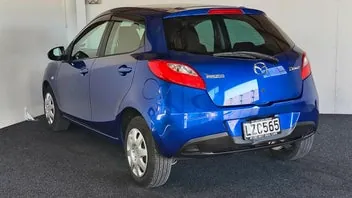 Mazda Demio 2007 photo 5
