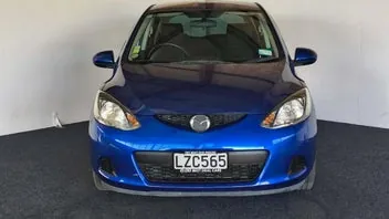 Mazda Demio 2007 photo 3