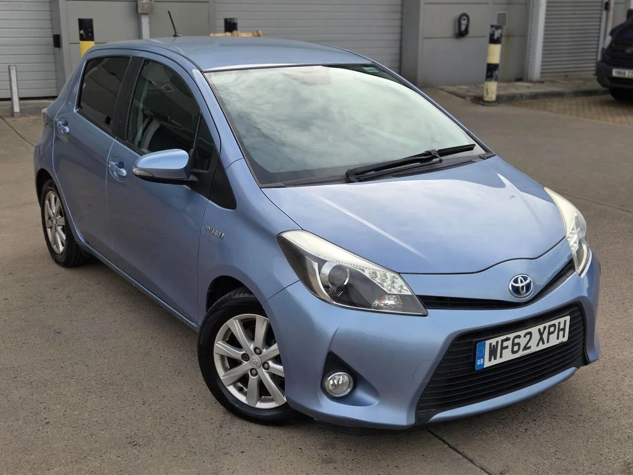 Toyota Yaris 2012 photo 5