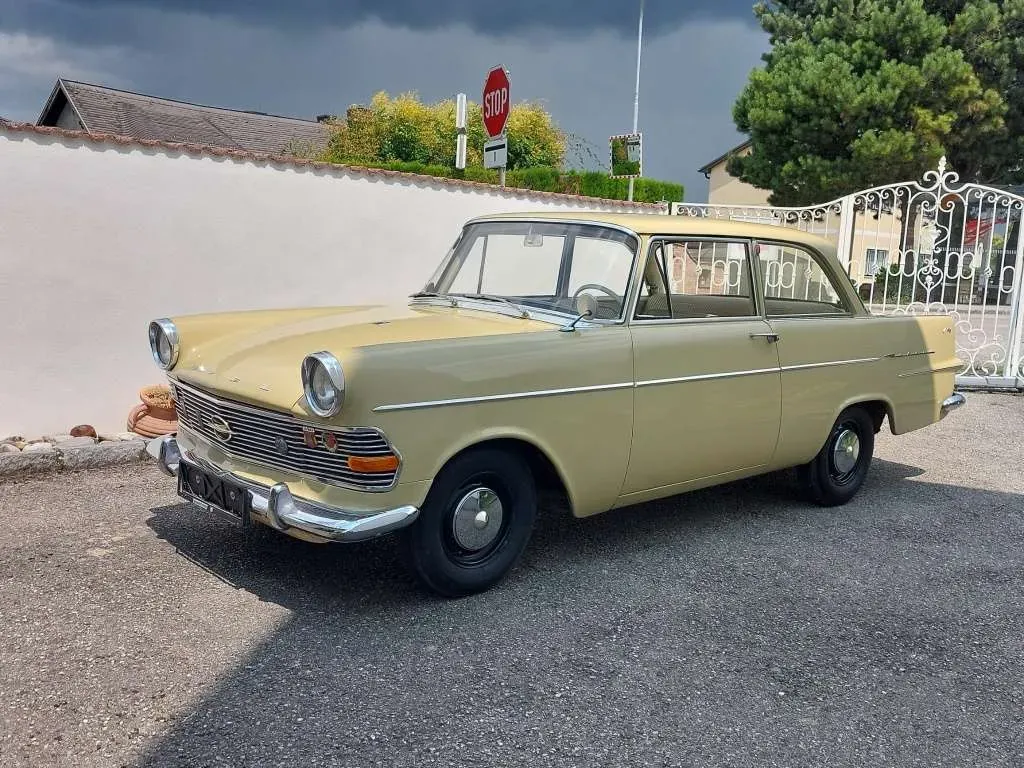 Opel Rekord 1961 photo 2