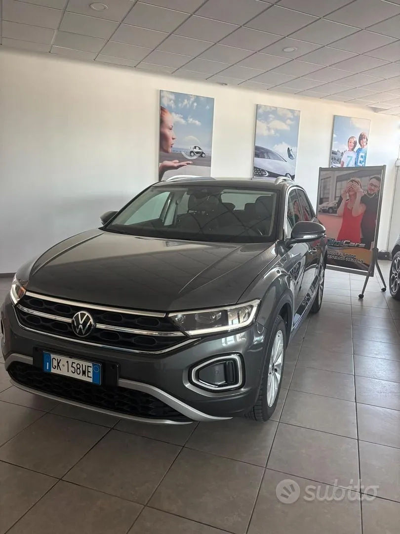 Volkswagen T-Roc 2022 photo 3