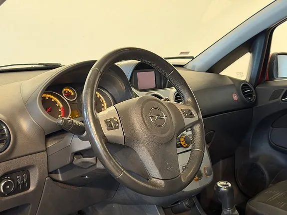 Opel Corsa 2013 photo 5