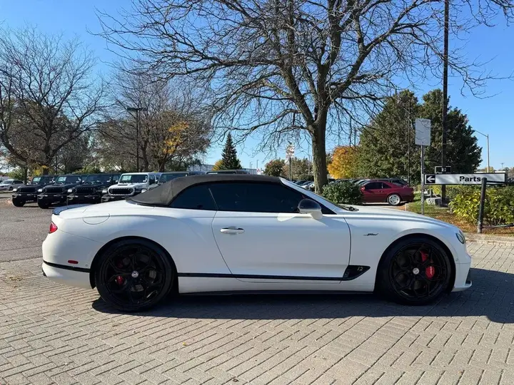 Bentley Continental Gtc 2020 photo 4