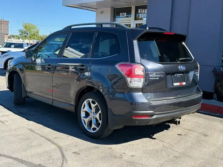 Subaru Forester 2017 photo 3