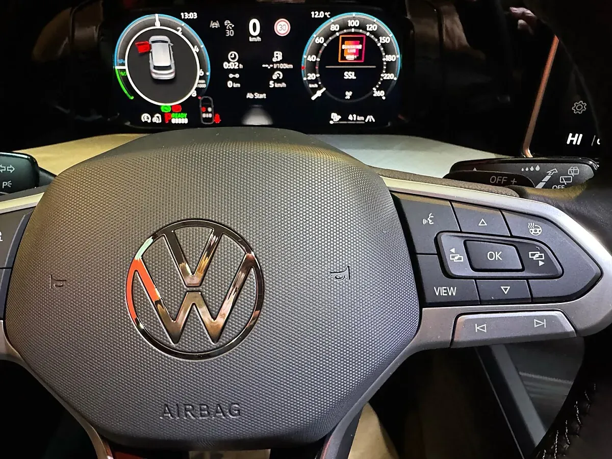 Volkswagen Golf 2026 photo 3