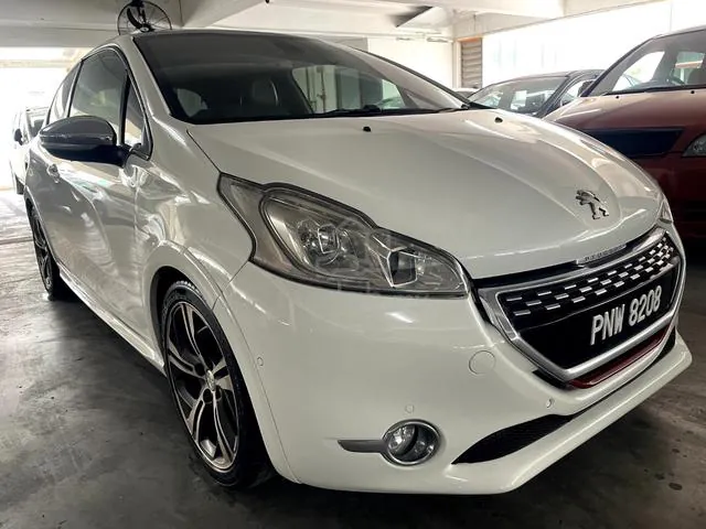 Peugeot 208